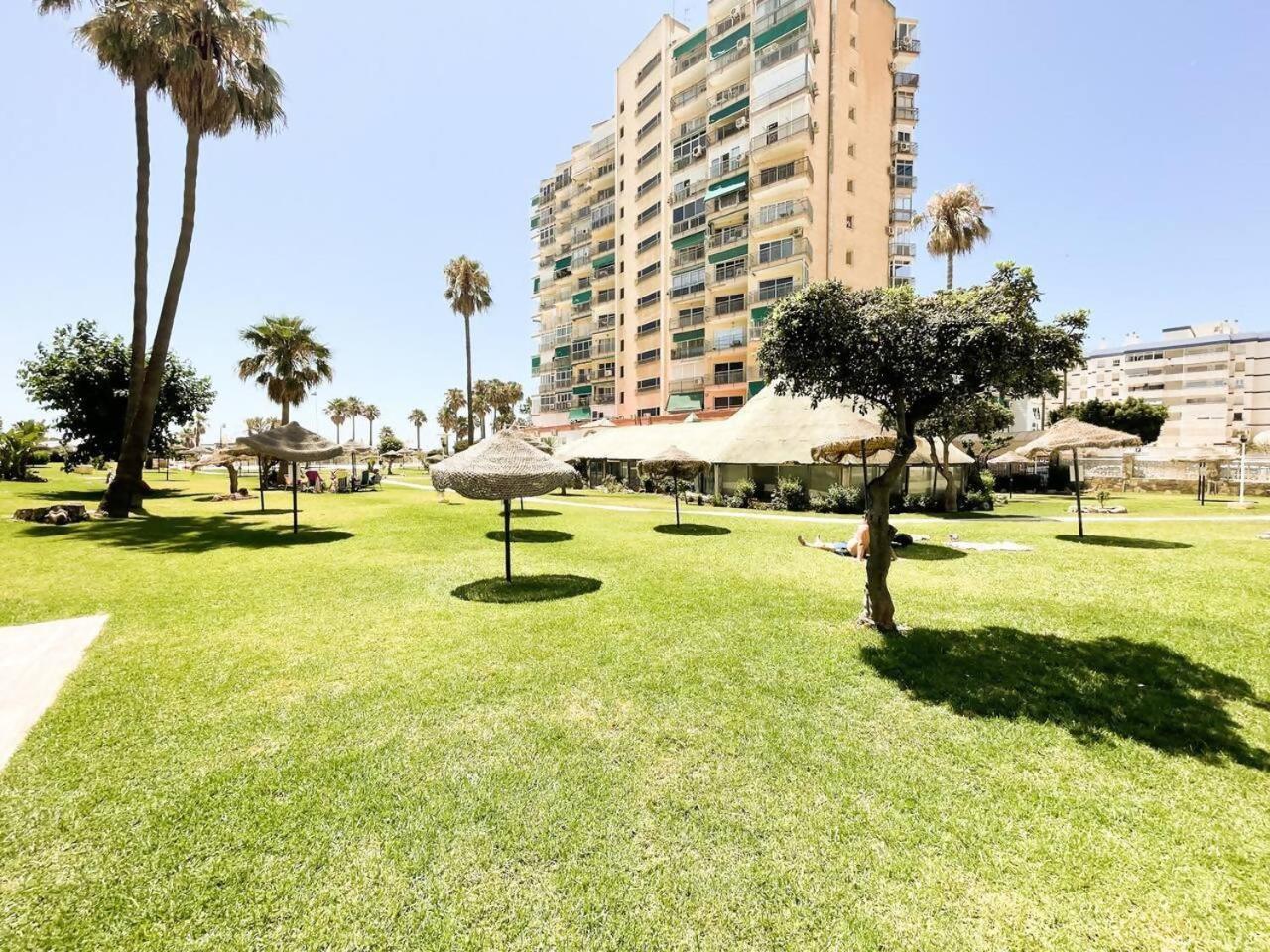 شقة Vistas Al Mar A 1 Min De Playa Con Parkig Gratis بينالماذينا المظهر الخارجي الصورة